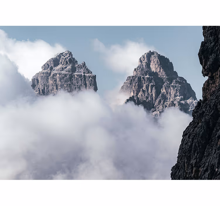 Fototapete berge majestätische gipfel über wolken - TenStickers