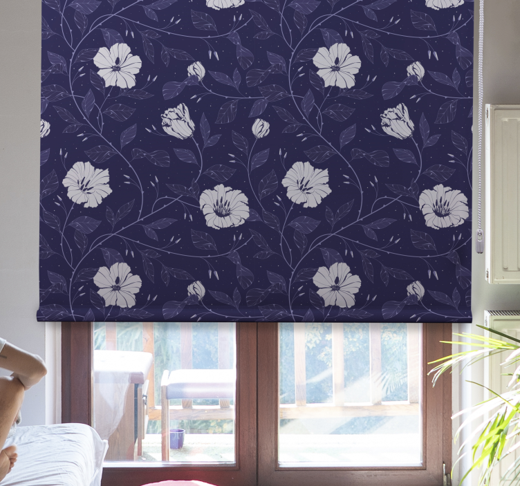 Blauer Hintergrund mit Blumenrollo - TenStickers