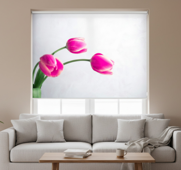 Rollo fenster weiß mit drei tulpen auf weißem hintergrund - TenStickers