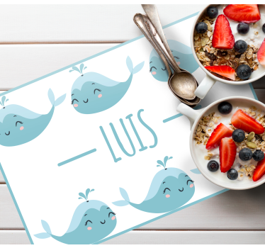Platzset mit Namen Süßer wal personalisiert - TenStickers