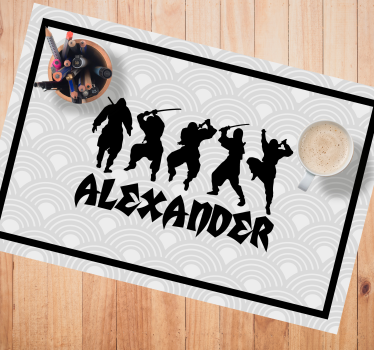 Tischset mit namen ninja-krieger silhouetten - TenStickers