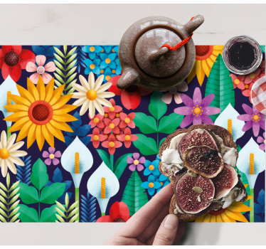 Tischsets originell mit lebhaftem blumenarrangement - TenStickers