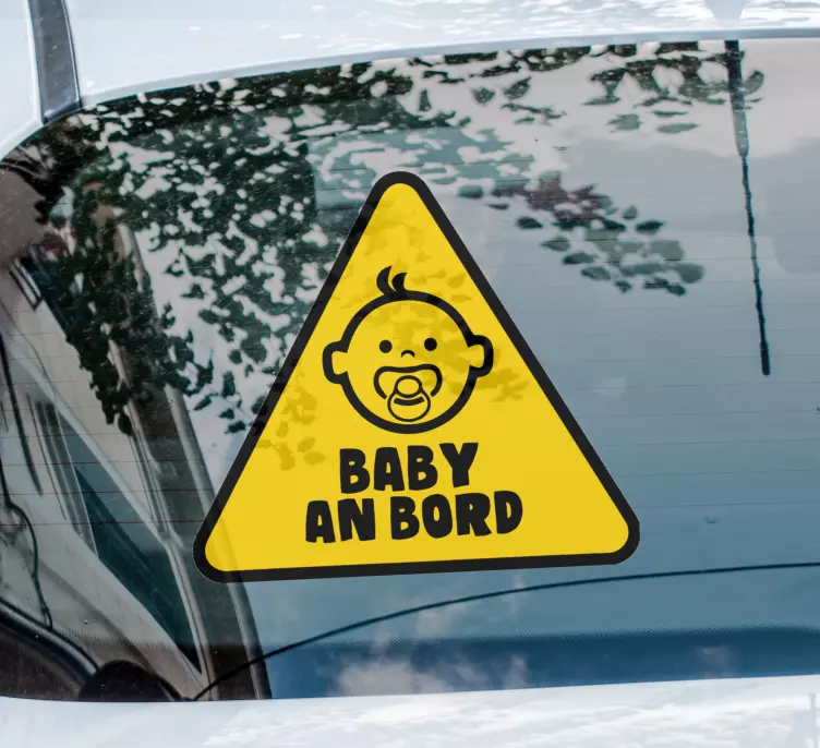 Baby on Board Aufkleber Gelbes warnschild mit süßem gesicht - TenStickers