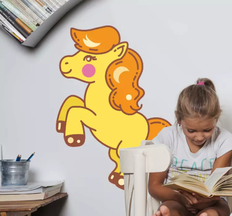 Katzen sticker mit verspieltem pony charakter - TenStickers