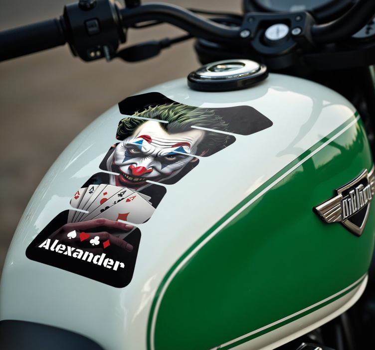 Motorrad Folie bösewicht mit pokerkarten - TenStickers