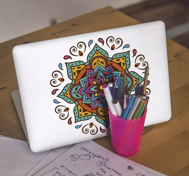 Laptop Aufkleber Klassisches Mandala - TenStickers