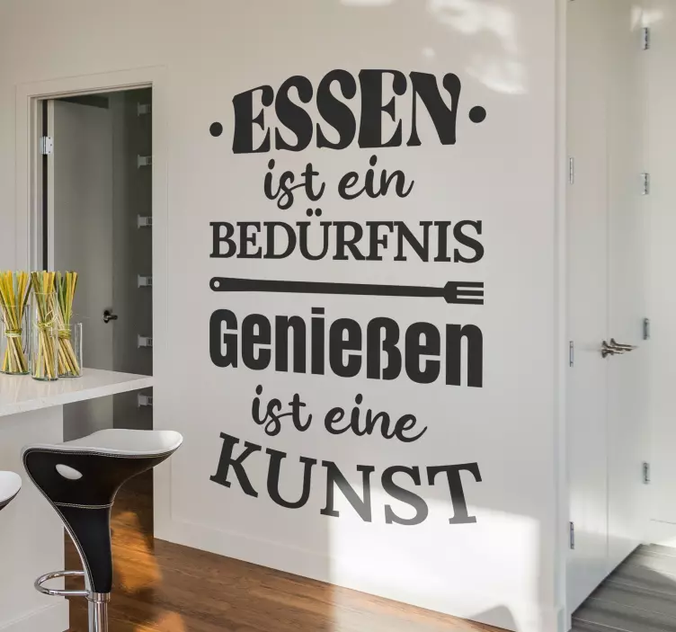 Wandtattoo Text Essen ist ein Bedürfnis - TenStickers