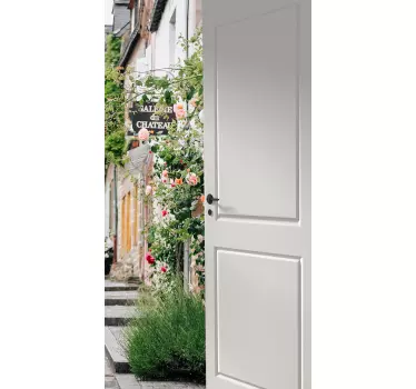 Gartenblick Landschaft Tür Folie - TenStickers