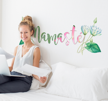 Text Aufkleber Namaste Begrüßung Blume - TenStickers