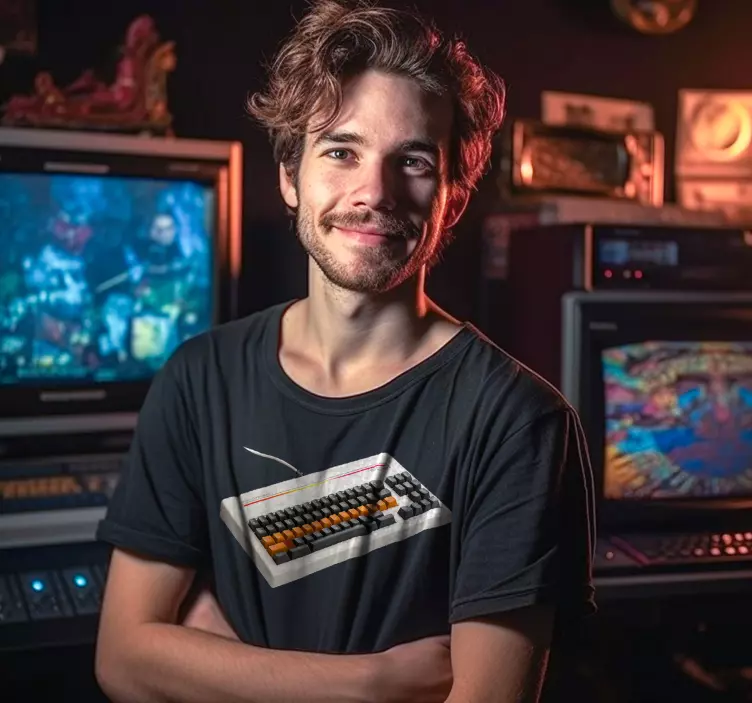 Original T Shirt retro Computer Tastatur - TenStickers