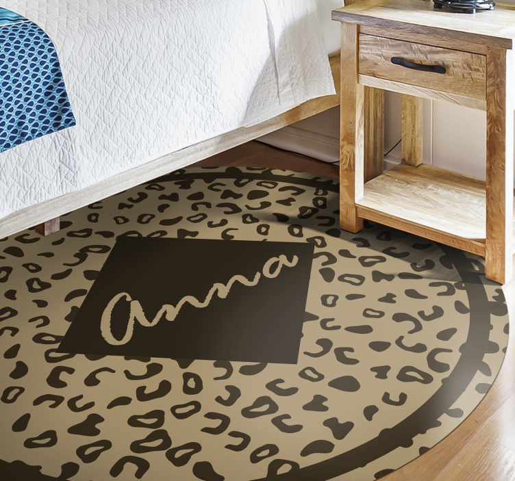 Vinyl Teppich Schlafzimmer name im leopardenmuster - TenStickers